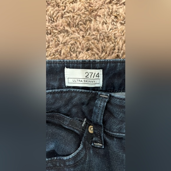 Gap Jeans - Picture 2 of 3